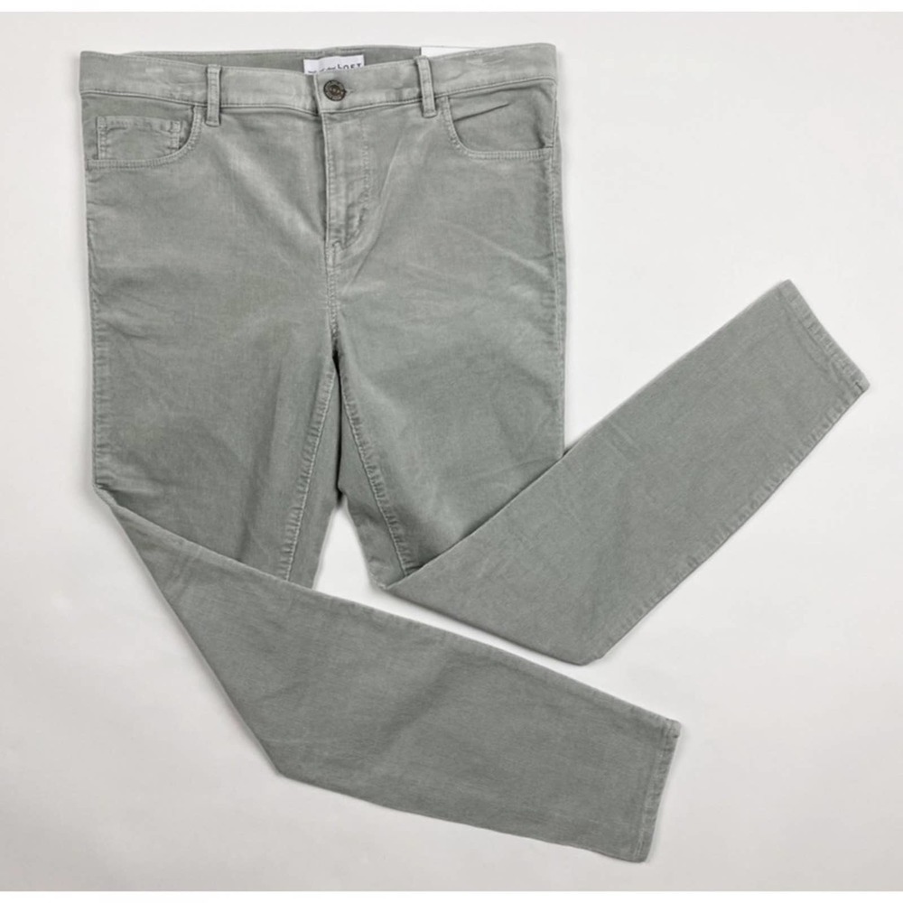 Loft gray corduroy skinny pants size 8/ 29